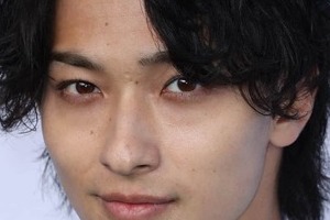 横浜流星の顔が「別人すぎ！」　広告モデル起用にネット騒然「印象が変わりすぎてる」