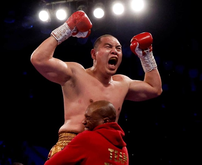 暫定王座を獲得した張選手（写真：ロイター/アフロ）