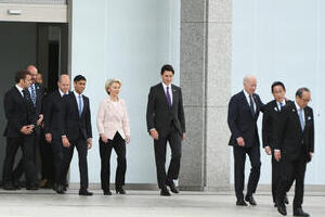 G7首脳「平和記念資料館」訪問も内部写真は非公開　「ブラックボックス」外交になった背景は