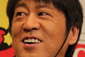 岸田首相長男の追及「ファミレスでやれや」　投稿のブラマヨ吉田、批判に反論「誰からどんな理由で金貰えると？」