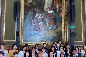 自民党女性局に野党「誤解招かぬよう十分注意して」　「フランス研修」自体への批判は抑制的