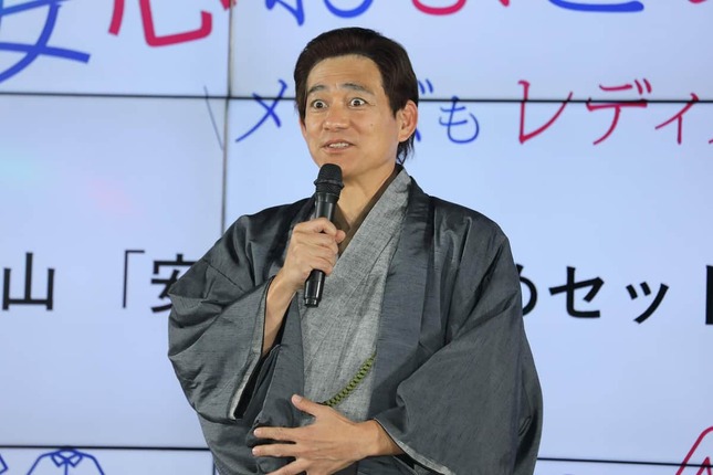 博多華丸さん。「あいさつとスカート」騒動をどう見たのか（2023年2月撮影）