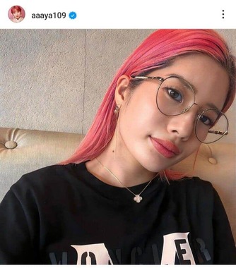 でっぱりんさんのインスタグラム（aaaya109）より