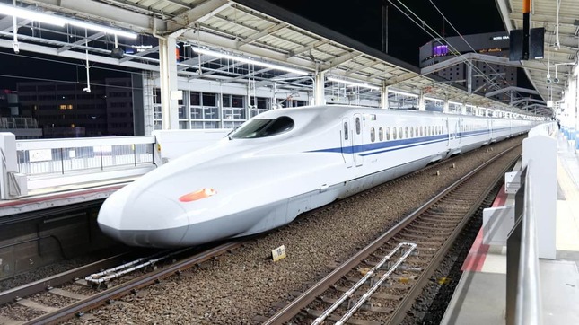 年末年始に全席指定で運行される「のぞみ」