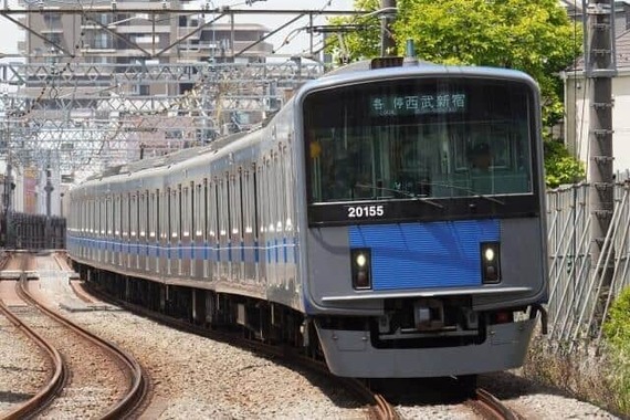 西武新宿線は平日日中時間帯の急行と各駅がそれぞれ1時間5本から6本に増便