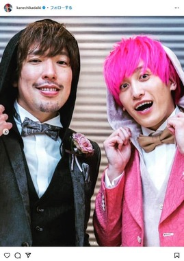 EXITのりんたろー。さん（左）と兼近大樹さん（右）。兼近さんのインスタグラム（@ kanechikadaiki）より