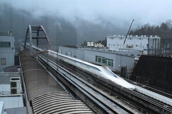 突然の辞意表明はリニア新幹線の開業を前進させる！？