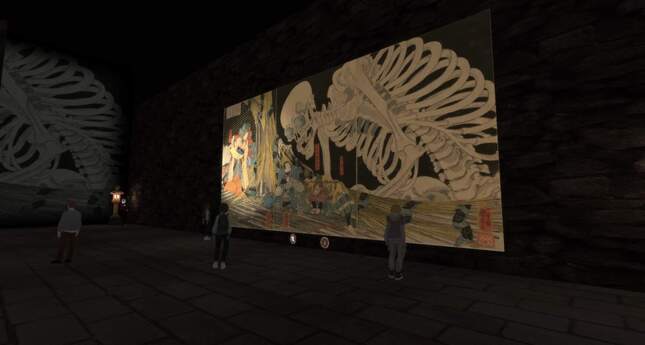 薄暗いメタバース空間で、かなり大きく絵が見えるので少し怖い