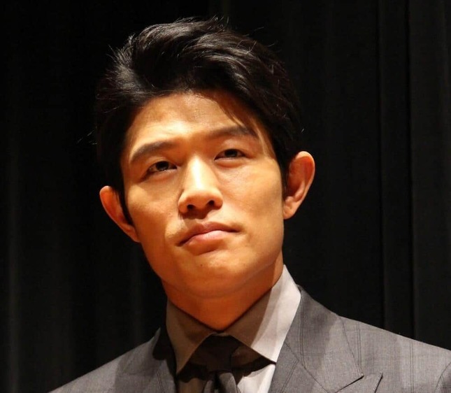 鈴木亮平さん（2016年4月撮影）