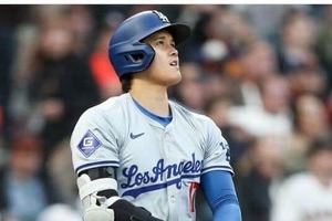 「確信歩きがカッコイイ！」大谷翔平、リーグトップに並ぶ特大12号HR「どこまで飛んでいくんだ」