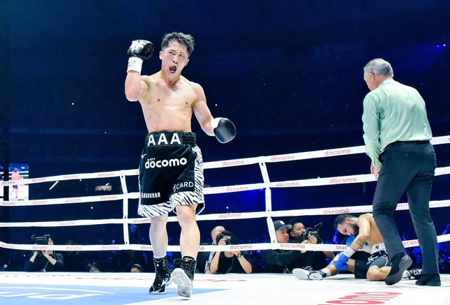 ネリを下した井上尚弥（写真：ヤノモリ/アフロ）