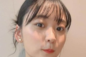 「魅惑のボディー」アンゴラ村長、シースルードレスでダンス　デジタル写真集「151センチ、48キロ」アピール