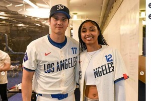 「お似合いだね」大谷翔平と18歳女子バスケ選手の2ショット話題に　ドジャースのインスタに登場