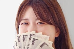 社会人のお小遣い額...男性3万9081円、女性3万4921円　30代以下は女性のほうが多い、ランチ代ついに700円の結果