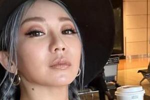 倖田來未（41）、ロングTから伸びる美脚に「足細～い」　新幹線と写る姿も「かっこよすぎ！」