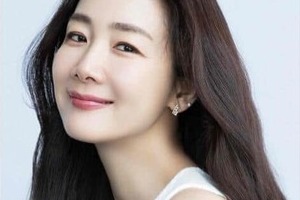 「冬ソナ」チェ・ジウ49歳、変わらぬ美貌　タンクトップで銀座エリアに出没「オーラが凄い」