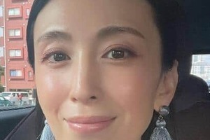 雛形あきこが「完全に、愛されてる」　娘激写の夫婦2ショ「いい雰囲気です！」「美男美女」