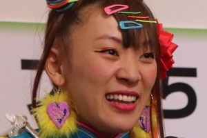 暴言で炎上のフワちゃん、蒸し返される機内の「問題行動」...3か月前に芸人が暴露