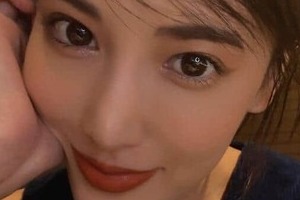 「また一つ夢が叶いました」元E-girls・藤井夏恋、1600万円超の高級車納車　「爆イケすぎ」話題に