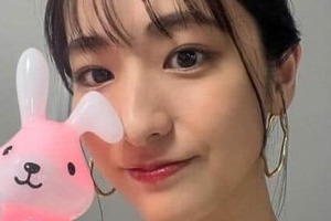 TBS田村真子アナ、一日警察署長でポリス姿　「可愛すぎませんかっ？」「綺麗さは赤信号」