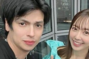 川崎希、子ども2人がエルメスで「ワークショップ」　バッグ作り体験「エルメスのタグもついてるの」