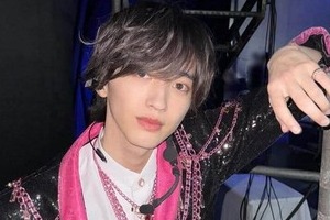 「なにわ男子」道枝駿佑、60万円コート姿が爆イケ　イルミネーションに映えて...「センスがお上品すぎる」