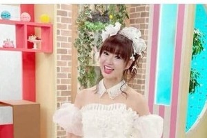 「かつみさゆり」さゆり55歳、「アダルティに変身」激変ショットが最強　「透明感すご」「半端なく綺麗」