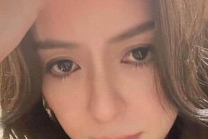 大河内志保、ベトナムでアオザイ姿を披露　「プレゼントしていただきました」