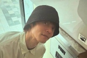 窪田正孝、ロンドンでのセルフショットが「カッコよすぎ」　ネット興奮「後ろ姿も髪色も服も全部素敵」