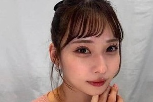 「日本一美しいドラマー」大野真依　「めっちゃ可愛い」肩出しオフショルワンピで圧巻の神スタイル