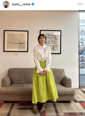 鷲見玲奈さんのインスタグラム（＠sumi__reina）より