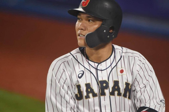 坂本勇人選手（写真：千葉 格/アフロ）
