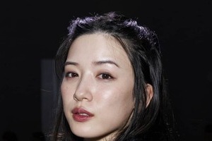 「自分の口で説明するまで...」永野芽郁、直近投稿に5000件超のコメ殺到　「閉じた方が」の声も