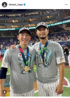 戸郷とダルビッシュの2ショット（戸郷のインスタグラムより）