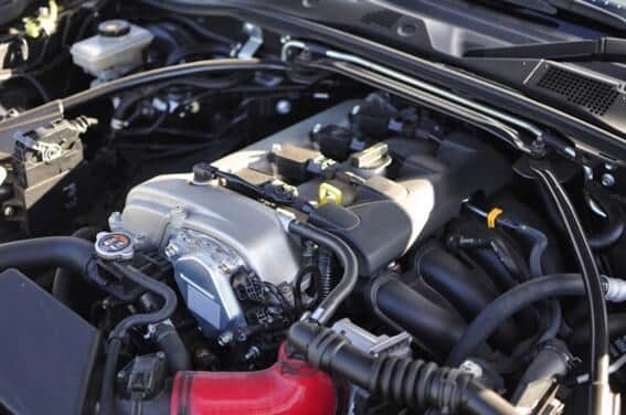 内燃機関のクルマで最も多いのは直列エンジン