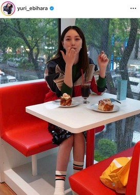 蛯原友里さんのインスタグラム（＠yuri_ebihara）より