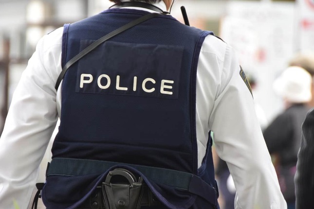 警察官のコンビニ立ち寄りは「アリ」なのか（写真はイメージ）