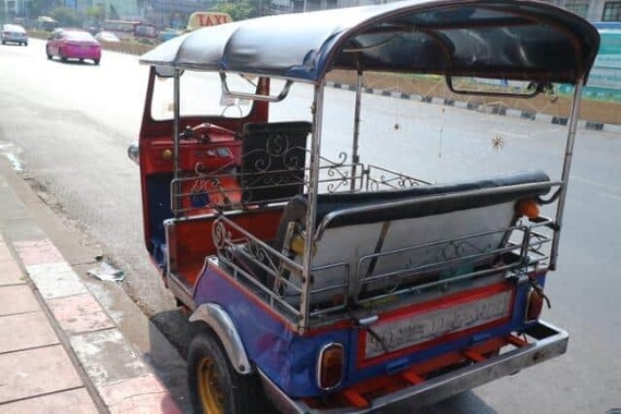 タイ・バンコクを走るトゥクトゥク（写真は今回の事案とは直接関係ありません）