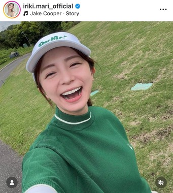 入来茉里さんのインスタグラム（＠iriki.mari_official）より