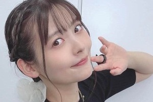 「美し過ぎます」人気声優・上坂すみれ、あざとかわいい肩出しショットが話題「かわいい！おしゃれ！」