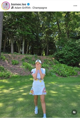 イ・ボミさんのインスタグラム（＠bomee.lee）より