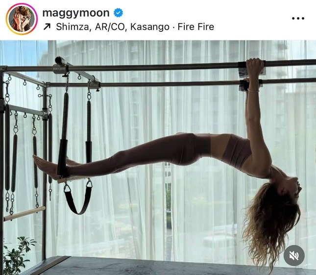 マギーさんのインスタグラム（＠maggymoon）より