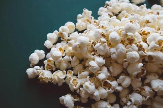 ポップコーンをめぐる「バイトテロ」が波紋を呼んでいた（写真はイメージ、事案が起きた映画館とは関係ありません）
