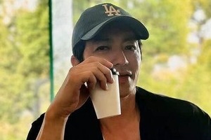 大沢たかお、ムキムキ腕の筋肉に騒然...「たくましい腕に釘付け」「腕の筋肉に目がいっちゃう」