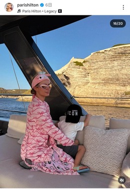 パリス・ヒルトンさんのインスタグラム（＠parishilton）より