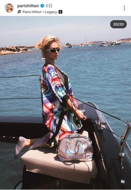 パリス・ヒルトンさんのインスタグラム（＠parishilton）より