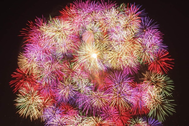 長岡の花火大会でもオーバーツーリズムが問題になっている（写真はイメージ）