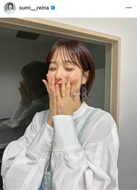 鷲見玲奈さんのインスタグラム（＠sumi__reina）より