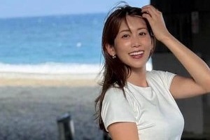元NHK中川安奈アナ「卒業以来13年ぶり」JK制服姿　高校時代の写真も公開「スカート、膝上何cmだろ」