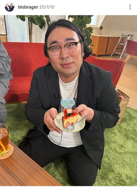 原田泰雅さん。ビスケットブラザーズマネージャーのインスタグラム（＠bisbrager）より